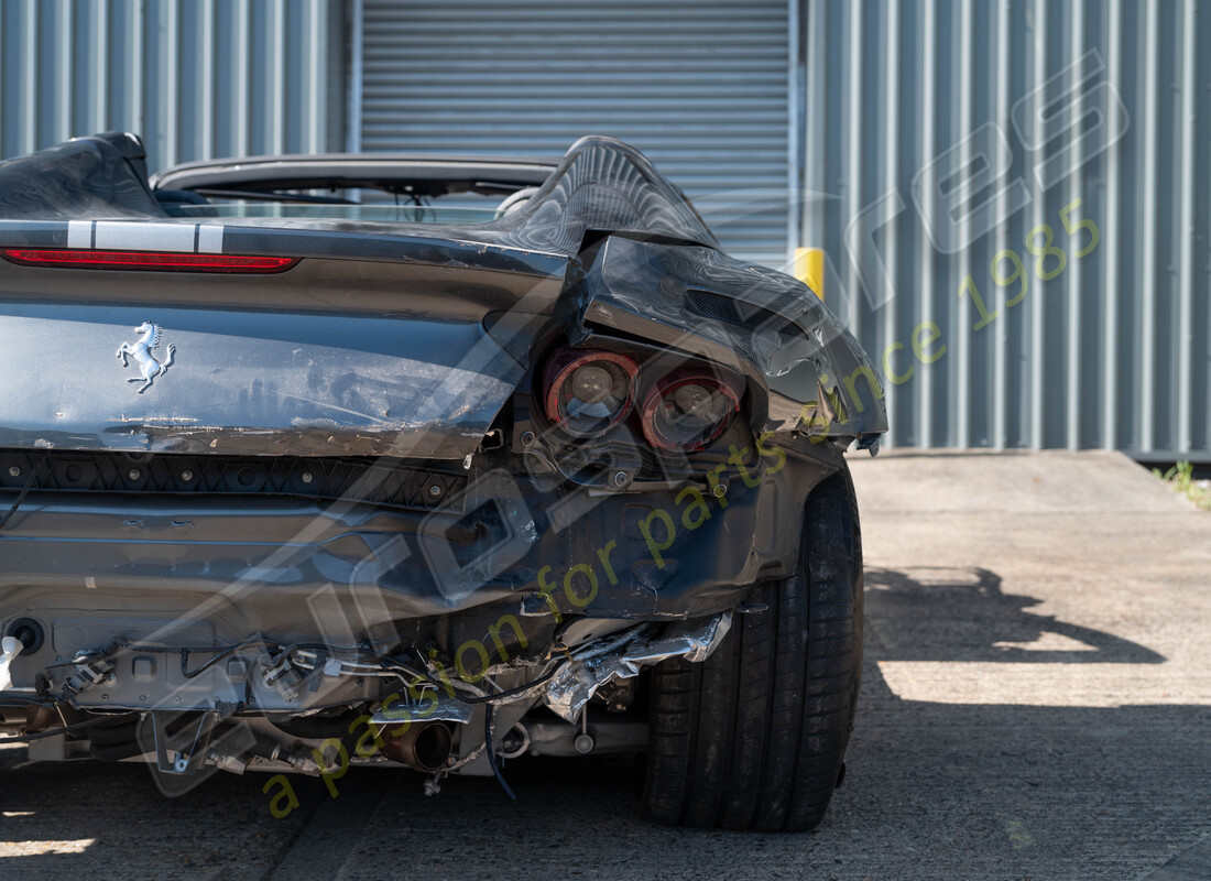ferrari 812 gts con 620 miglia, in preparazione per lo smantellamento di #23