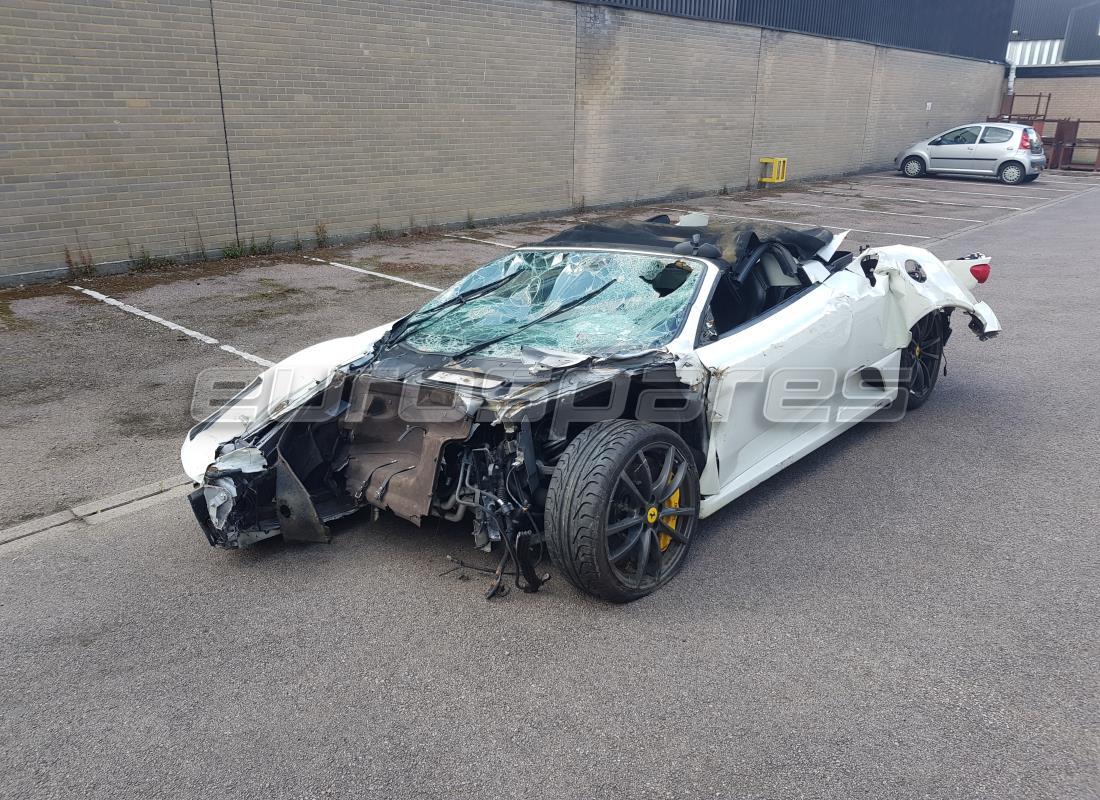 ferrari f430 scuderia spider 16m (rhd) in preparazione per lo smantellamento presso eurospares