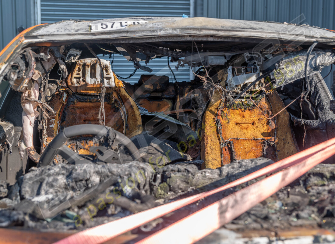 lamborghini urus (2021) con circa 30k miglia, in preparazione per lo smantellamento #12