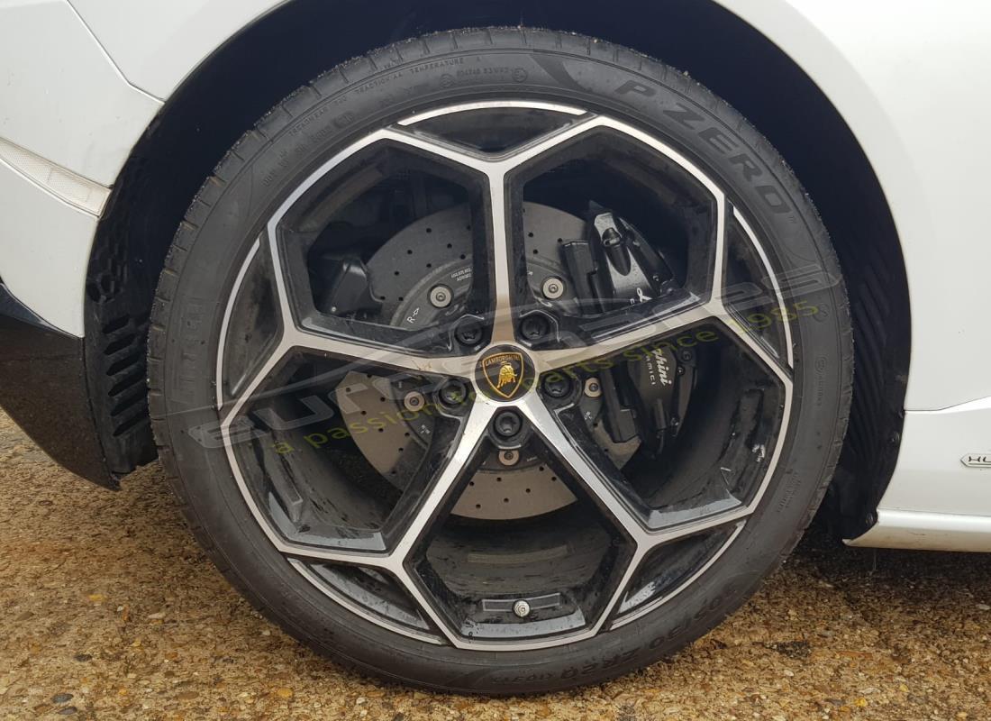 lamborghini evo coupe (2020) con 5,552 miles, in preparazione per lo smantellamento di #14
