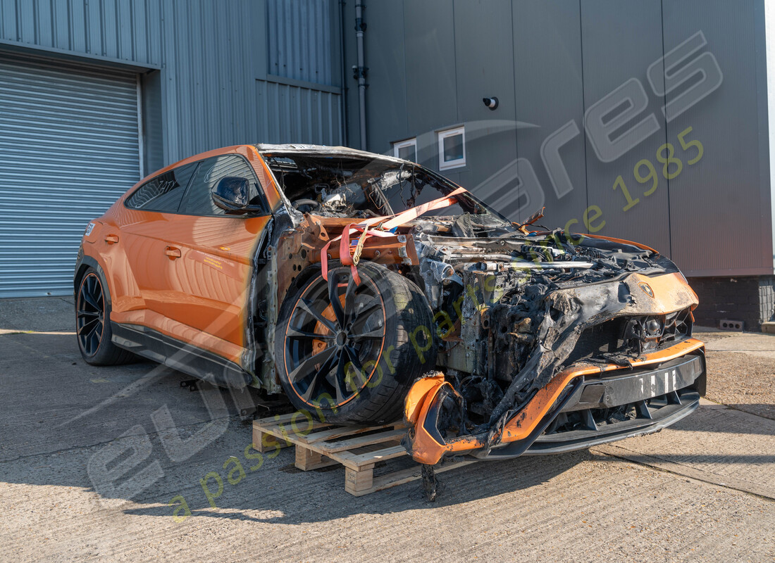 lamborghini urus (2021) con circa 30k miglia, in preparazione per lo smantellamento #7