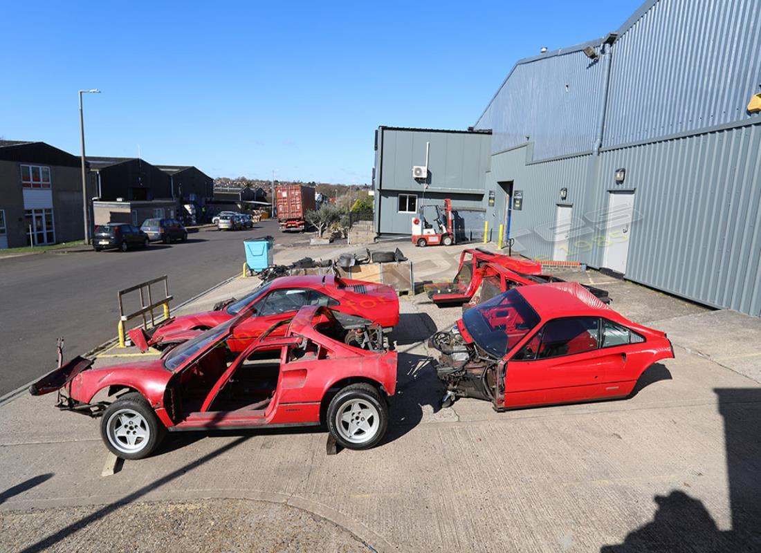 ferrari 328 (1988) con n/d, in preparazione per lo smantellamento #2
