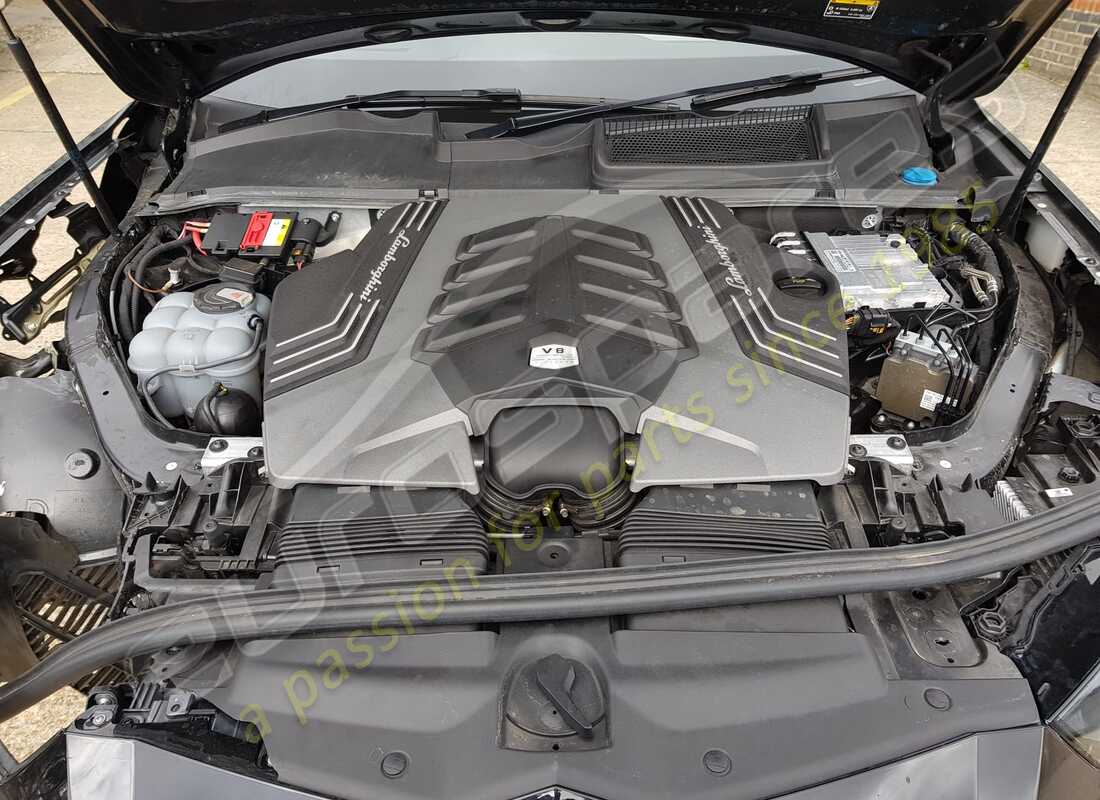 lamborghini urus (2020) con 16,266 miles, in preparazione per lo smantellamento di #17