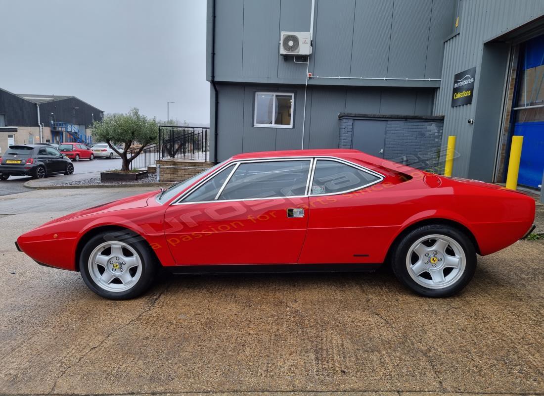 ferrari 308 gt4 dino (1979) con 33,479 miles, in preparazione per lo smantellamento di #2