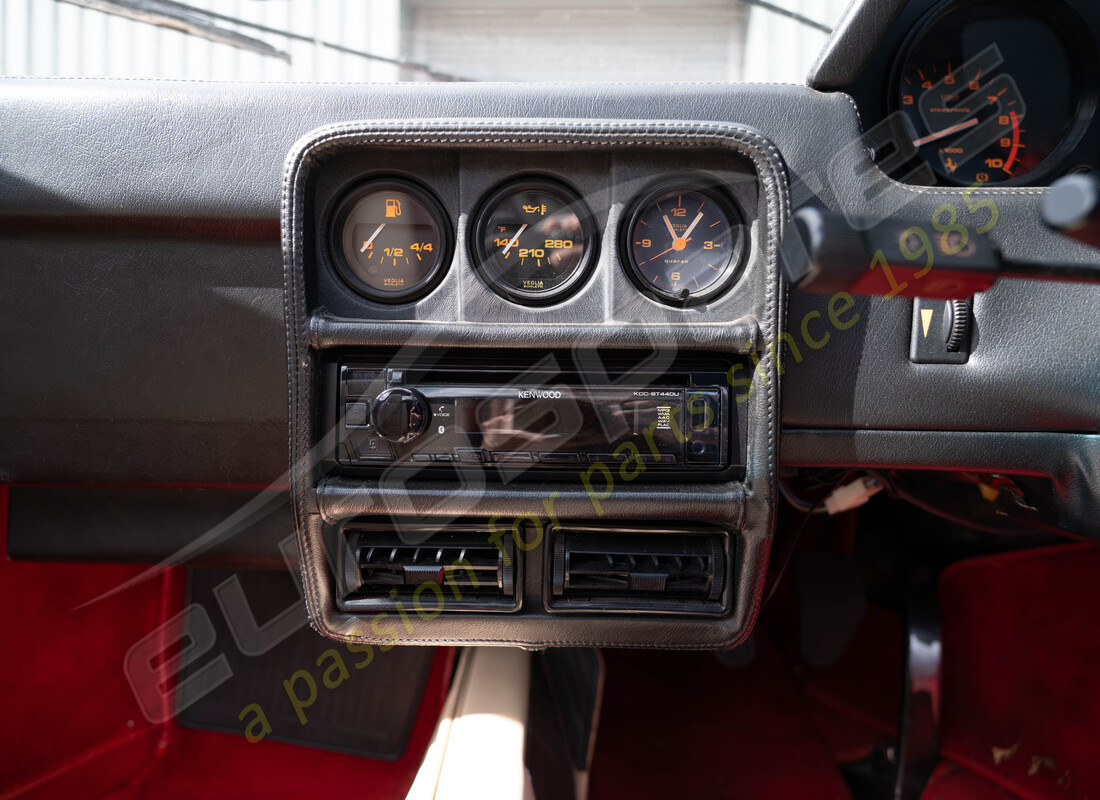 ferrari 328 (1988) in preparazione per lo smantellamento #21