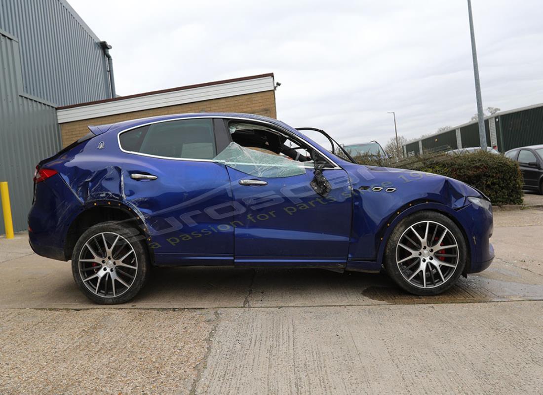 maserati levante (2017) con 41,527 miles, in preparazione per lo smantellamento di #6