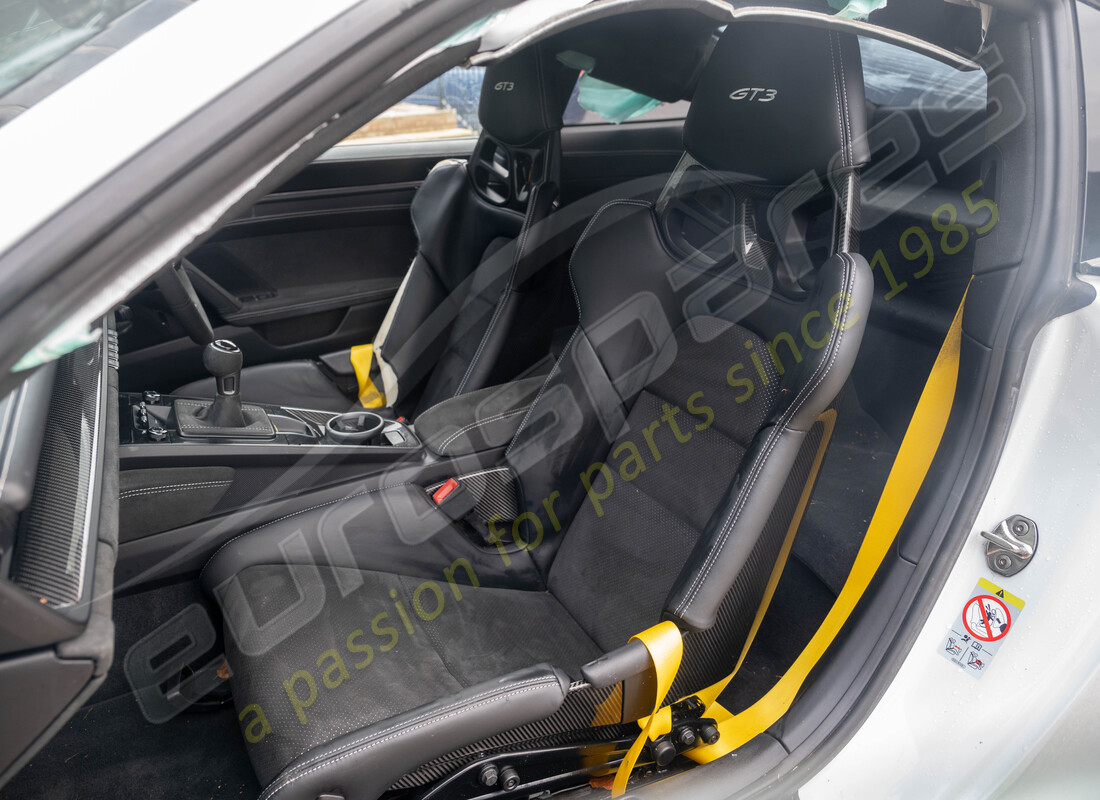 porsche 992 gt3/rs/st (2023) con 3191 miglia, in preparazione per lo smantellamento di #11