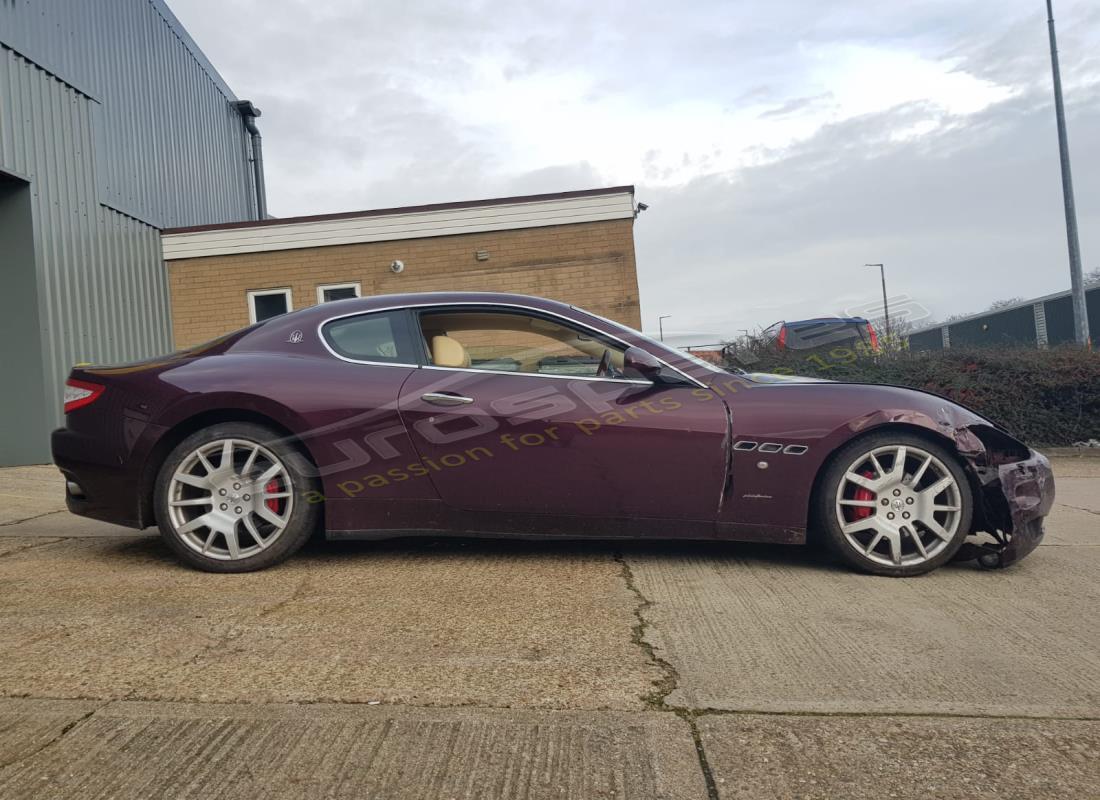 maserati granturismo (2008) con 75,001 miles, in preparazione per lo smantellamento di #6