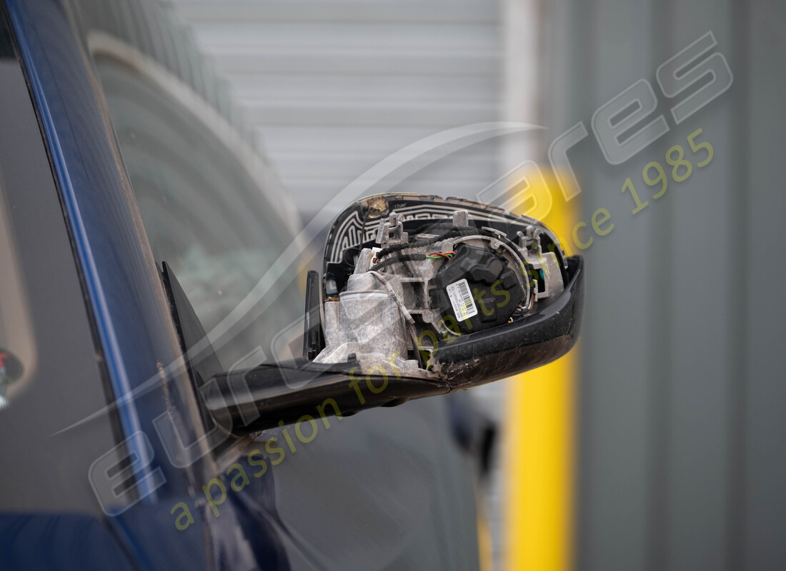 ferrari gtc4 lusso (rhd) con tbc, in preparazione per lo smantellamento di #22