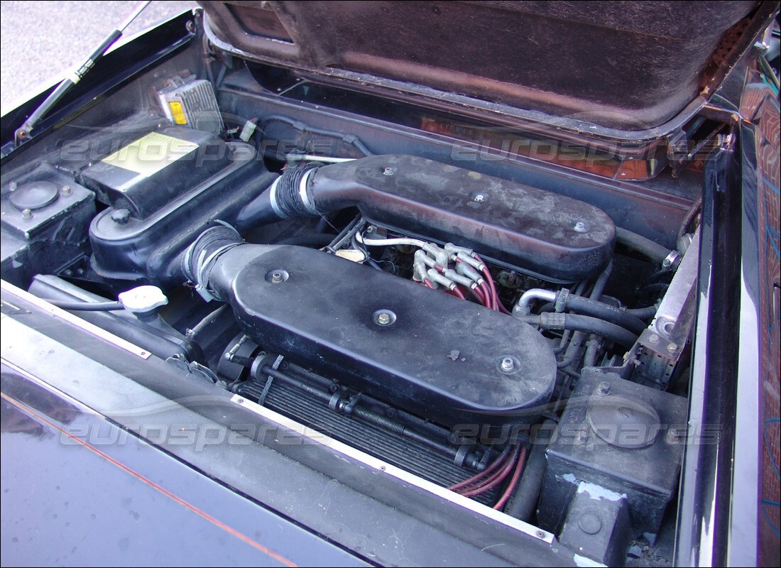 lamborghini jalpa 3.5 (1984) con 44,773 chilometri, in preparazione per lo smantellamento #2