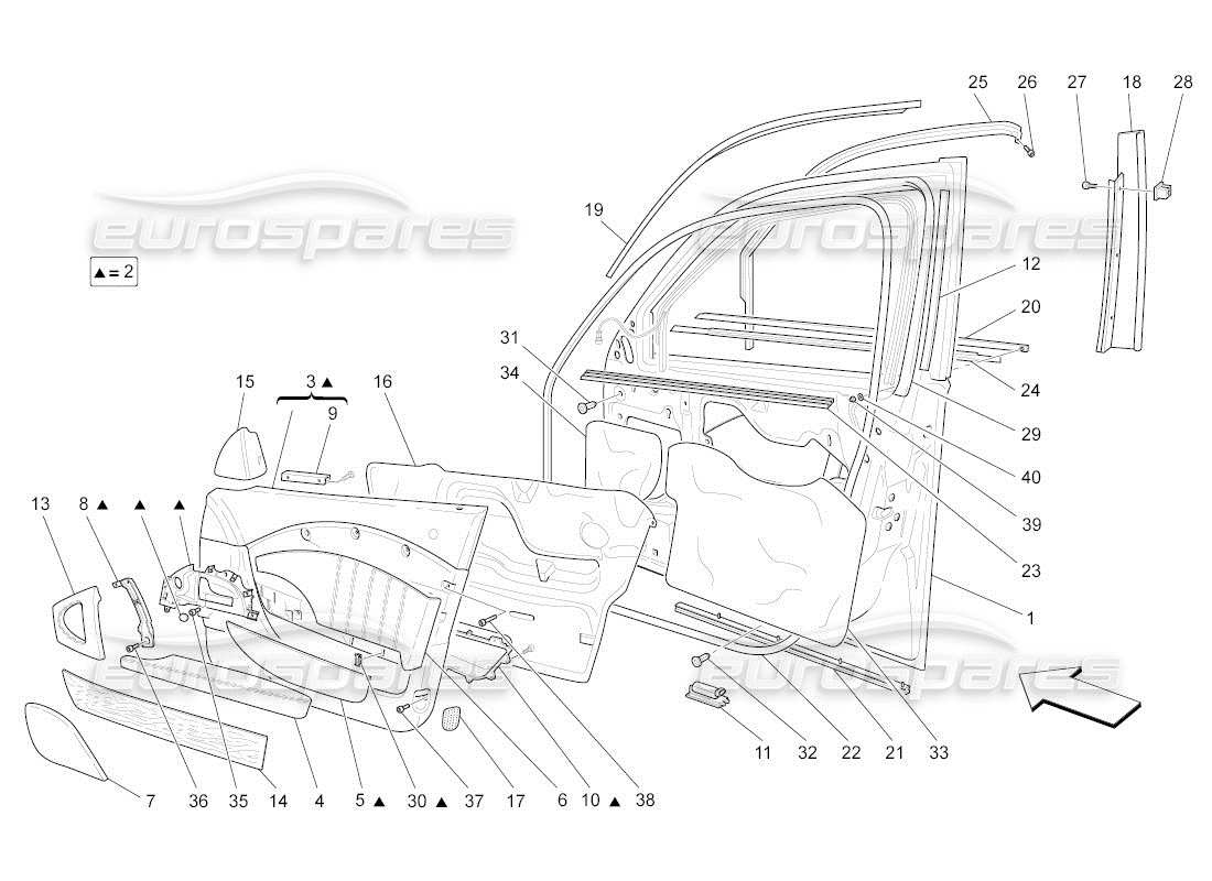 maserati qtp. (2011) 4.7 auto porte anteriori: diagramma delle parti dei pannelli di rivestimento