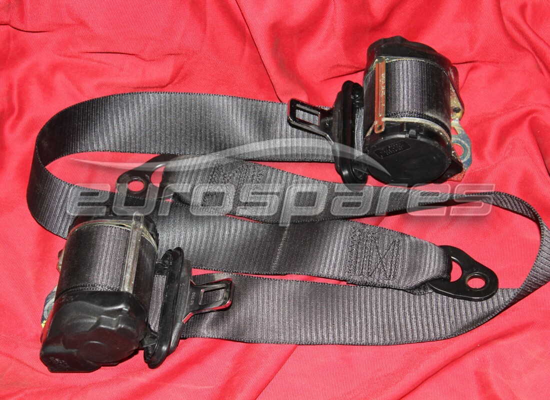 ASSEMBLAGGIO CINTURE DI SICUREZZA Ferrari USATO. NUMERO PARTE 64678500 (1)