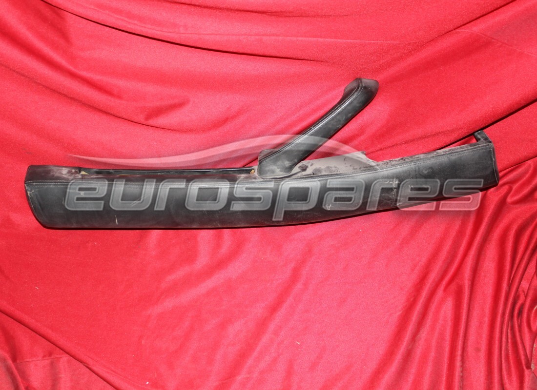 BRACCIOLO SX USATO Ferrari. NUMERO PARTE 630972.. (1)