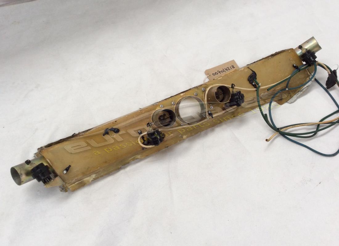 condotto dell'aria lamborghini usato. numero parte 007014218 (1)