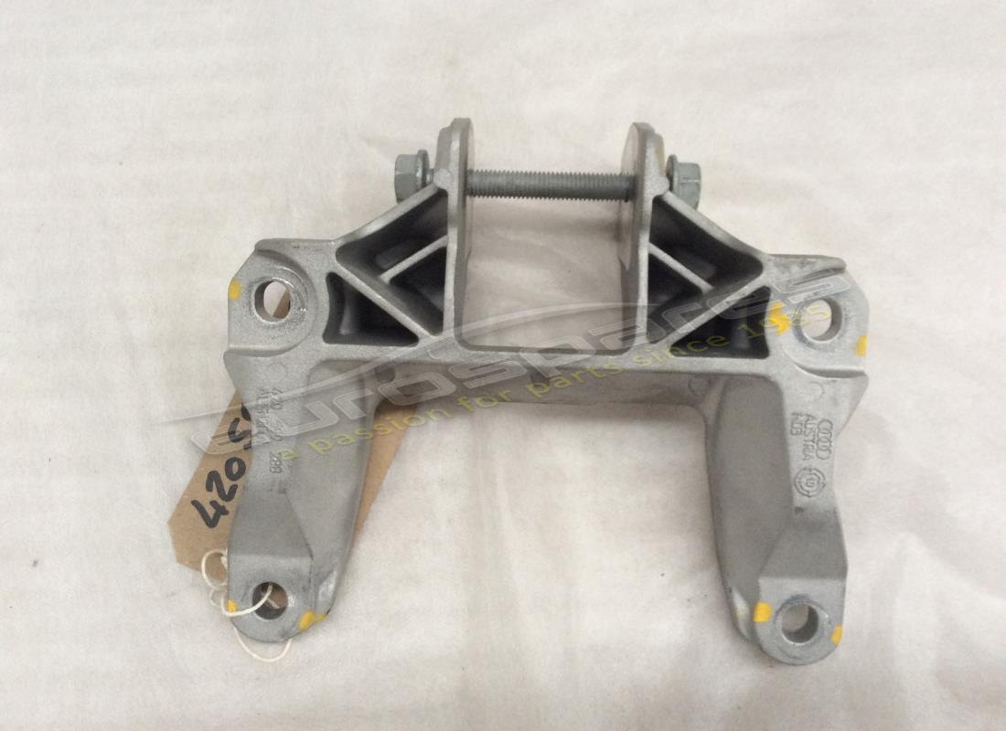 usato lamborghini membro trasversale. numero parte 420599288 (1)