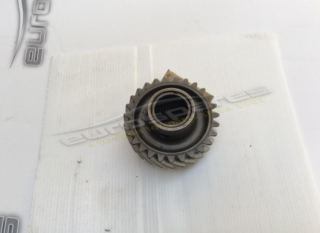 INGRANAGGIO A SCATTO Ferrari USATO. NUMERO PARTE 126850 (1)