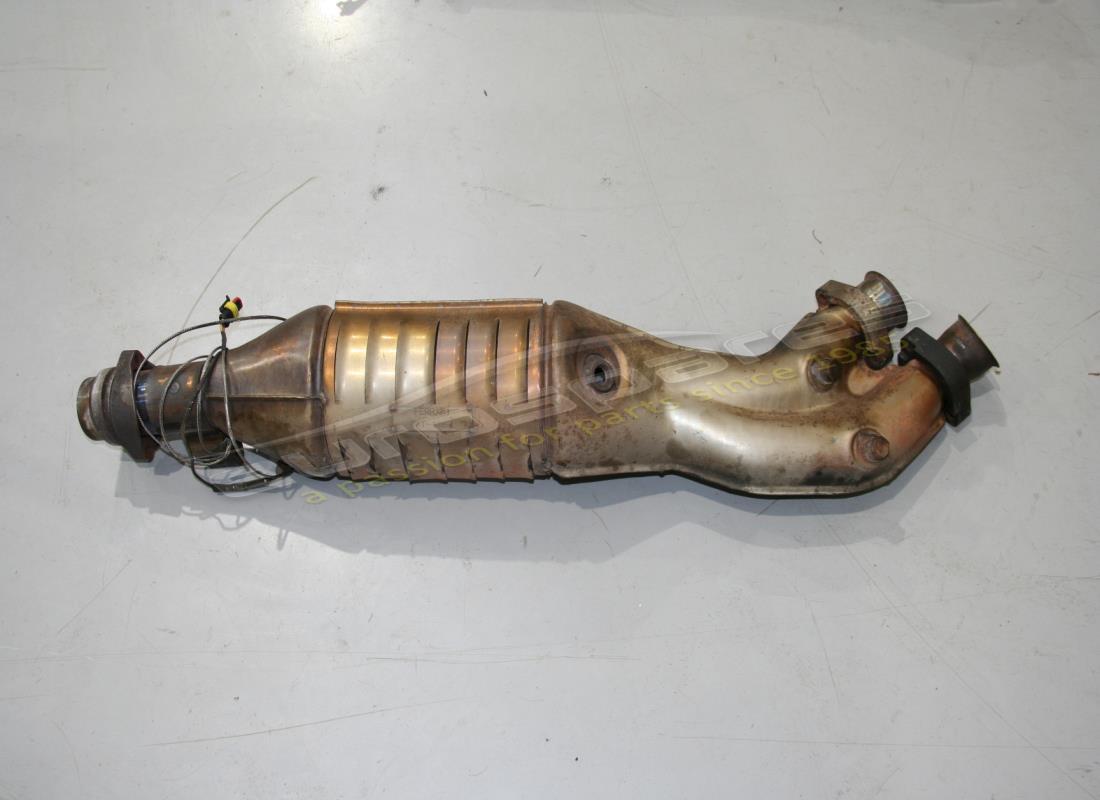 CONVERTITORE CATALITICO Ferrari USATO. NUMERO PARTE 154360 (1)