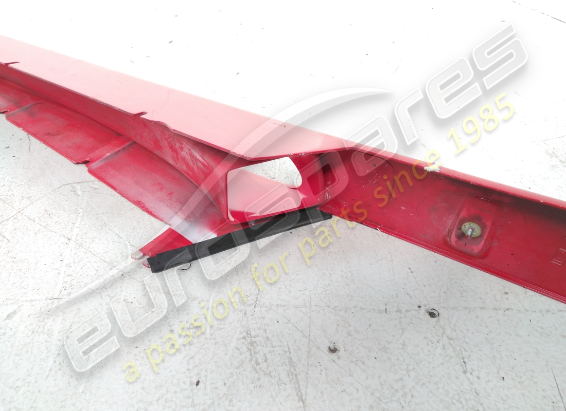 rivestimento ferrari usato per membro laterale sx. numero parte 64101210 (5)