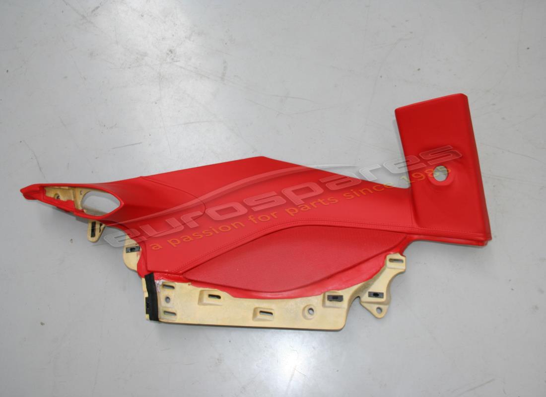 RIVESTIMENTO FISSAGGIO LUCI CABINA POSTERIORE SINISTRO USATO Ferrari. NUMERO PARTE 846025.. (1)