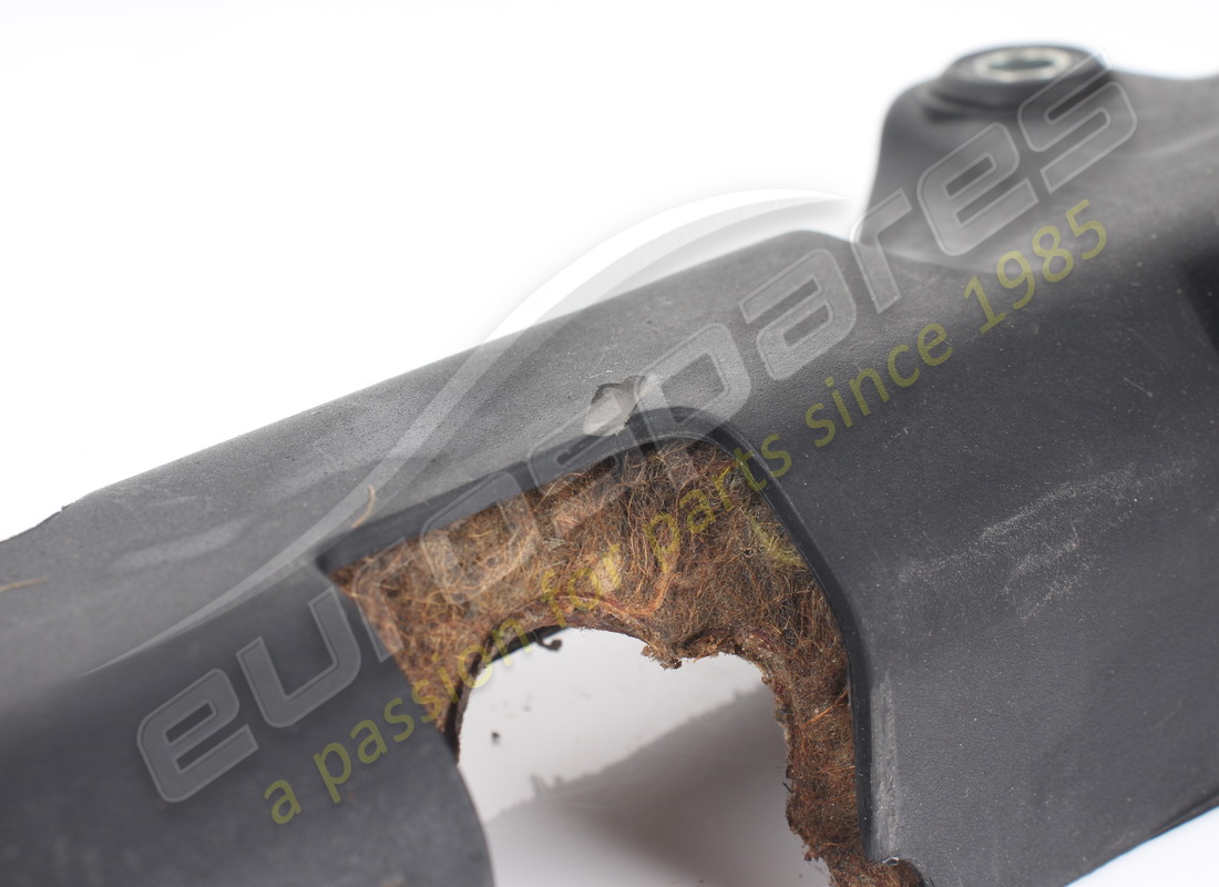 ISOLAMENTO FERRARI USATO. NUMERO PARTE 256322 (4) isolamento ferrari usato. numero parte 256322 (4)