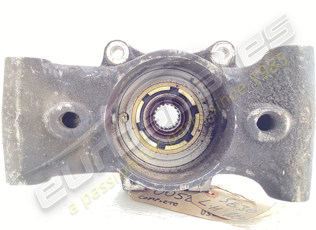 usato lamborghini assemblaggio boccola supporto mozzo sx lavorato. numero parte 005234992 (3)