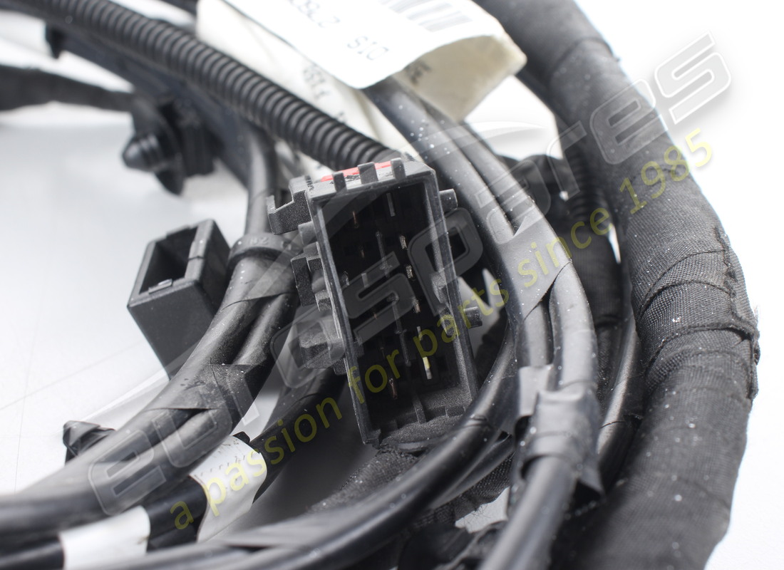 NUOVO FERRARI CAVO PORTELLONE POSTERIORE - STANDARD - NUMERO PARTE 276055 (2) nuovo ferrari cavo portellone posteriore - standard - numero parte 276055 (2)