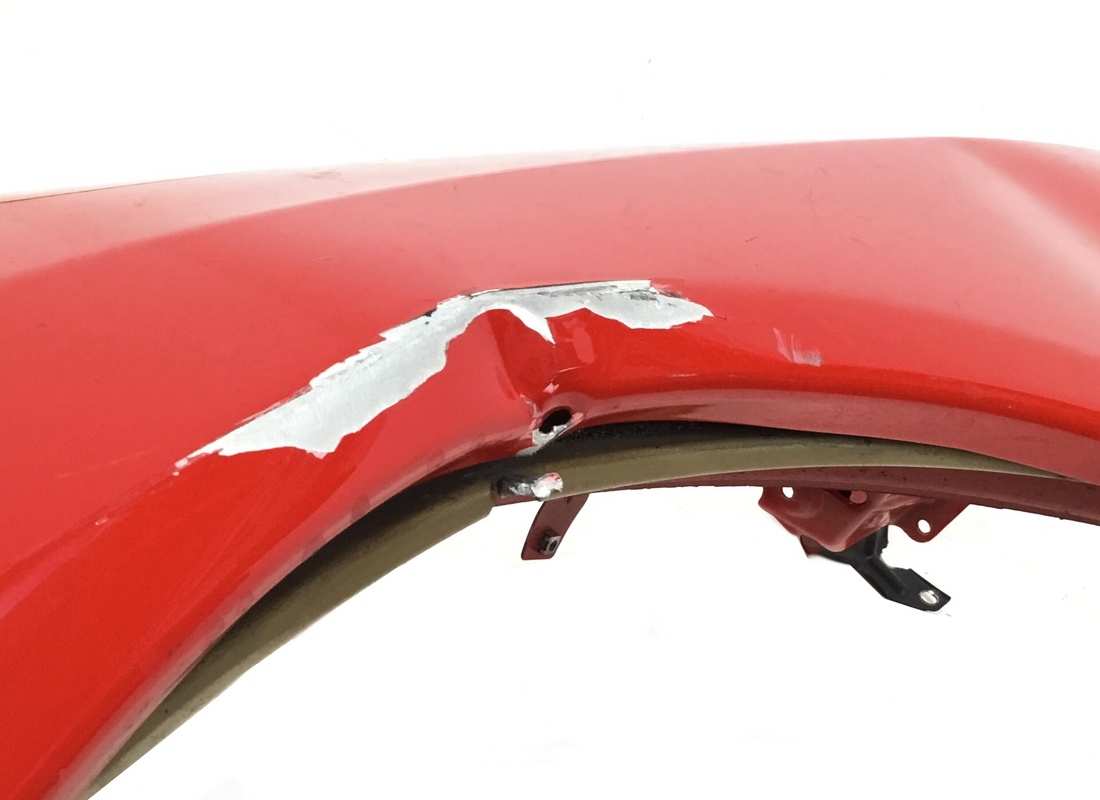 parafango posteriore sx completo ferrari usato. numero parte 68385311 (7)