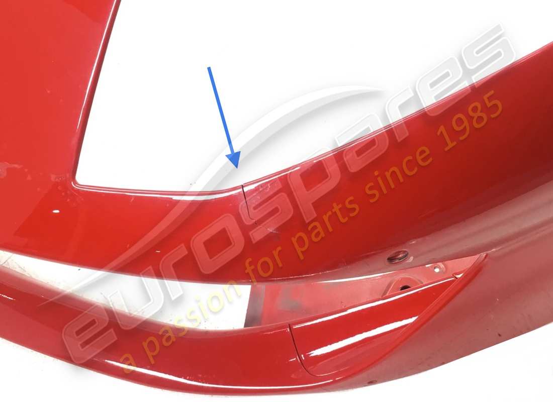 paraurti anteriore ferrari usato. numero parte 985753436 (2)