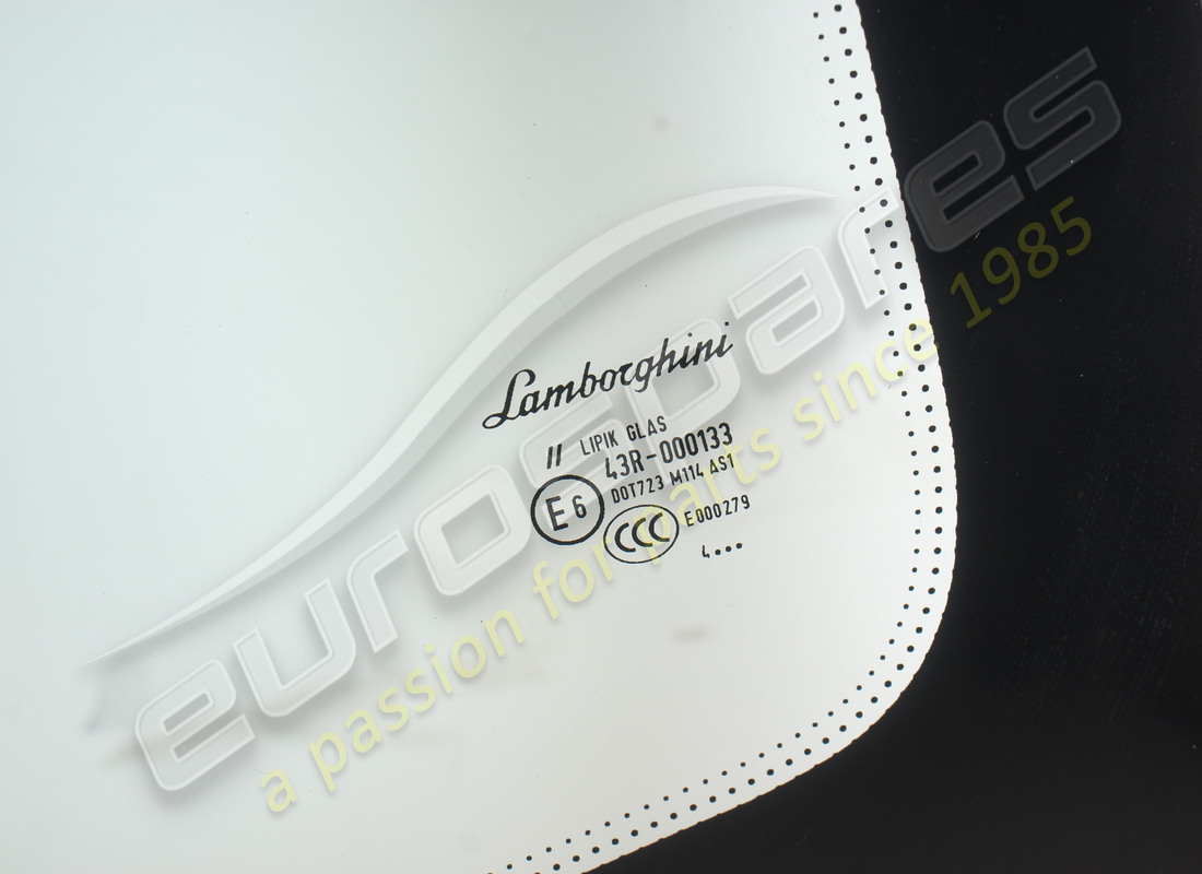 parabrezza lamborghini usato. numero parte 470845099a (2)