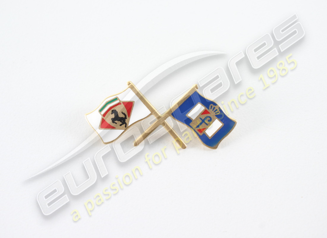 nuova ferrari bandiera croce pininfarina. numero parte 64460400 (1)