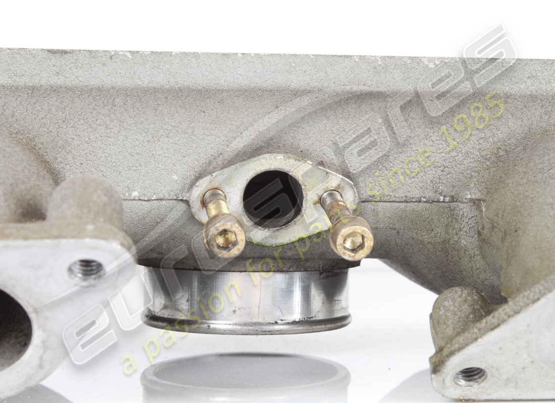 USATO FERRARI MANDATA ARIA CARROZZERIA DESTRO. NUMERO PARTE 132327 (5) usato ferrari mandata aria carrozzeria destro. numero parte 132327 (5)