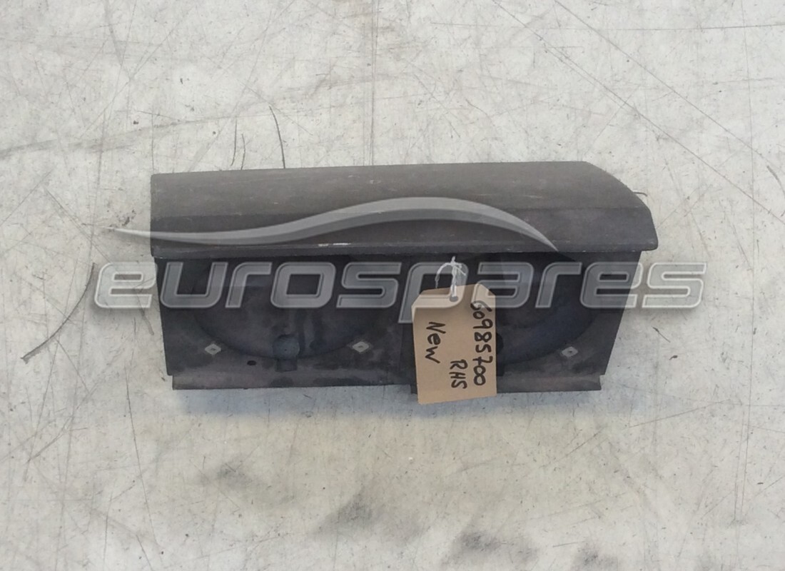 NUOVO Ferrari ALLOGGIAMENTO DELLA FARO FRONTALE DX. NUMERO PARTE 60985700 (1)