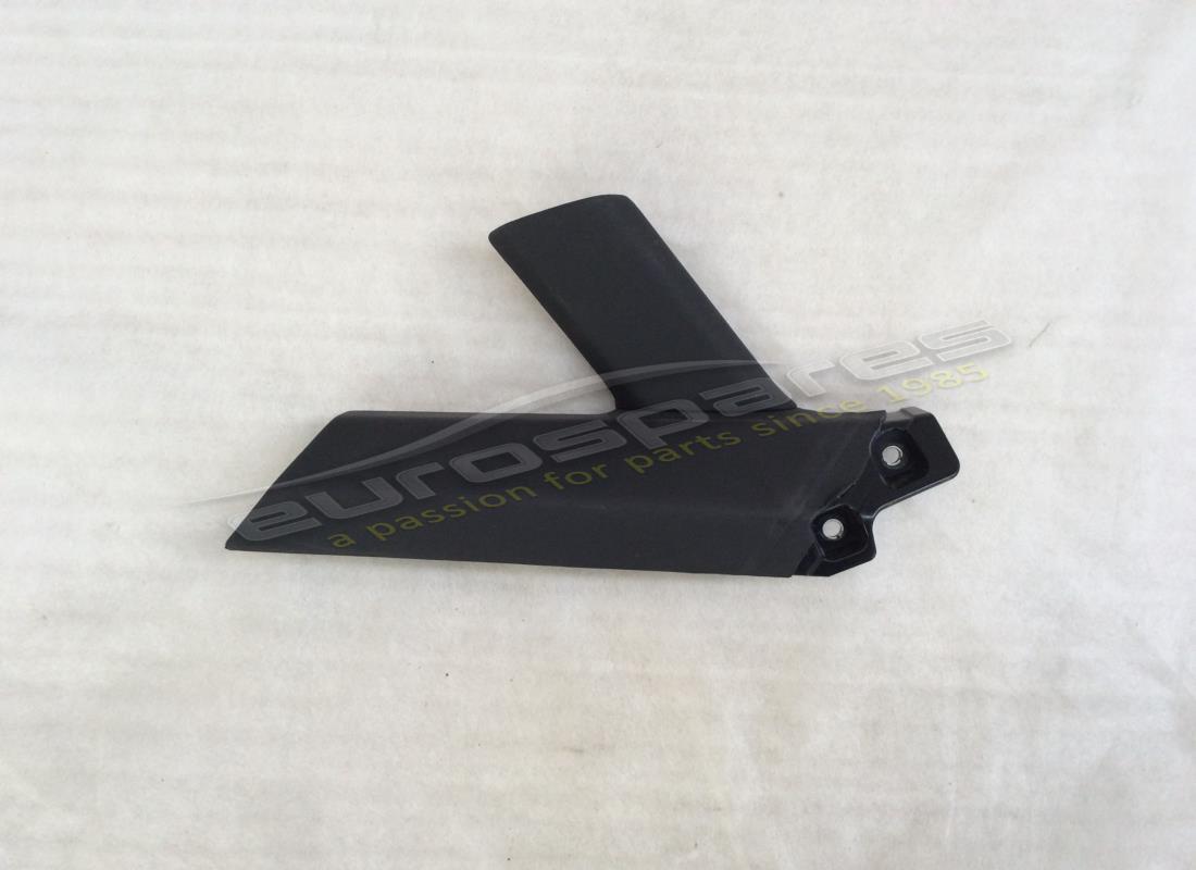 usato lamborghini parte inferiore copertura laterale sx tunn.. numero parte 4t0863513 (1)