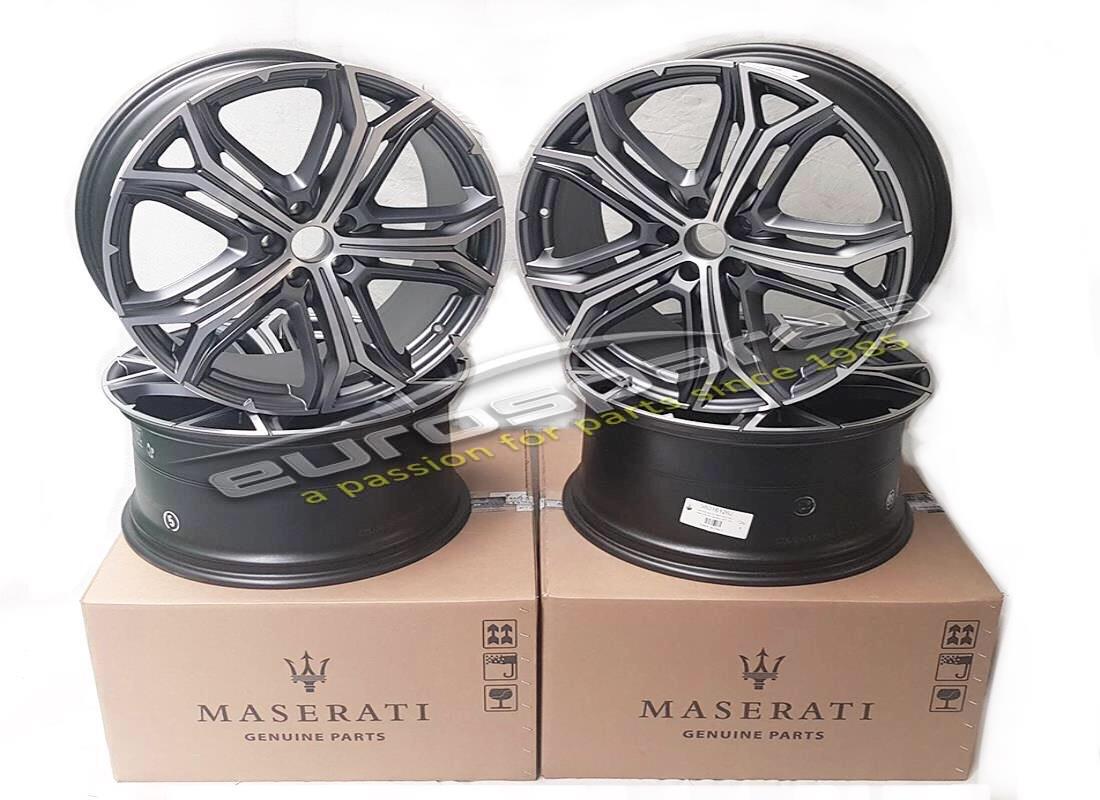 nuovo set maserati 21'' ruote (helios). numero parte 980001198 (1)
