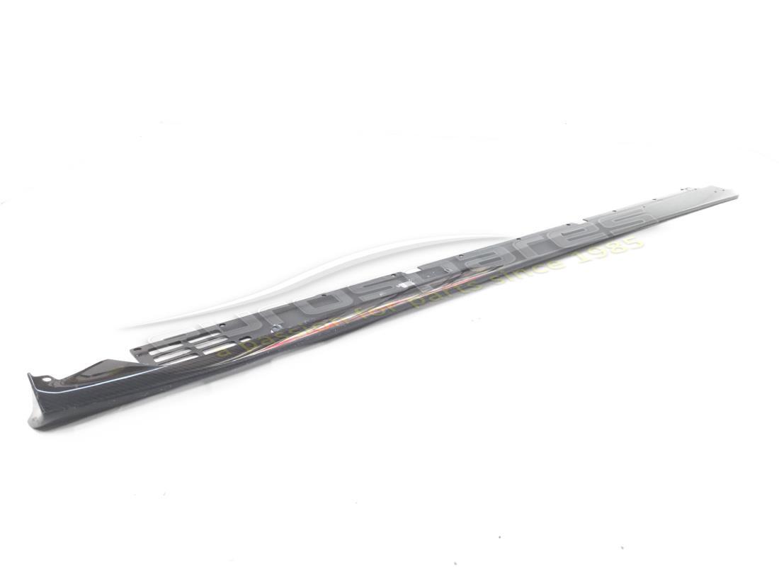 nuovi lamborghini pannelli di sottoporta allargati. numero parte 470853760a (1)