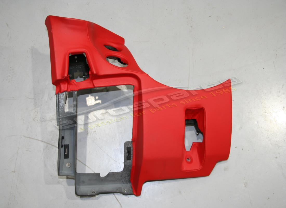 RIVESTIMENTO SOTTOCRUSCOTTO LATO GUIDATORE Ferrari USATO. NUMERO PARTE 844746.. (1)