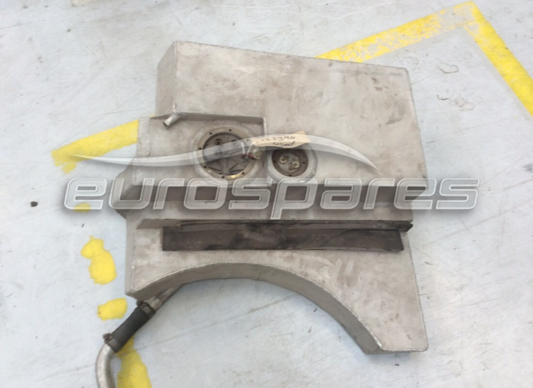 SERBATOIO CARBURANTE DESTRO Ferrari USATO >500 . NUMERO PARTE 127394 (1)