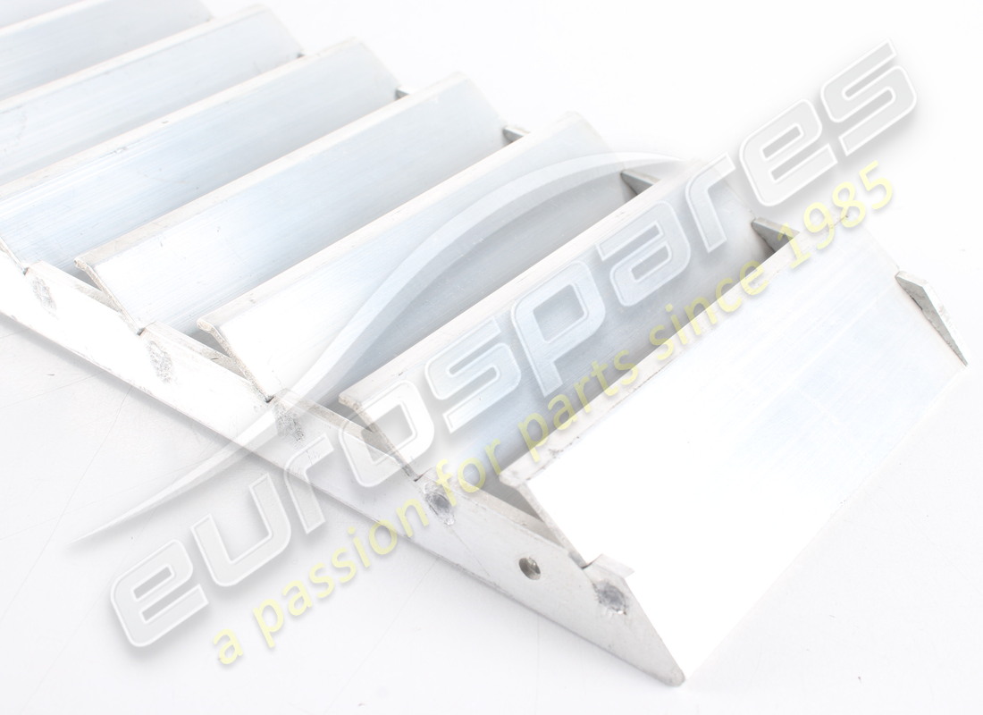 NUOVA FERRARI GRIGLIA DEL COPERCHIO MOTORE. NUMERO PARTE 60819200 (3) nuova ferrari griglia del coperchio motore. numero parte 60819200 (3)