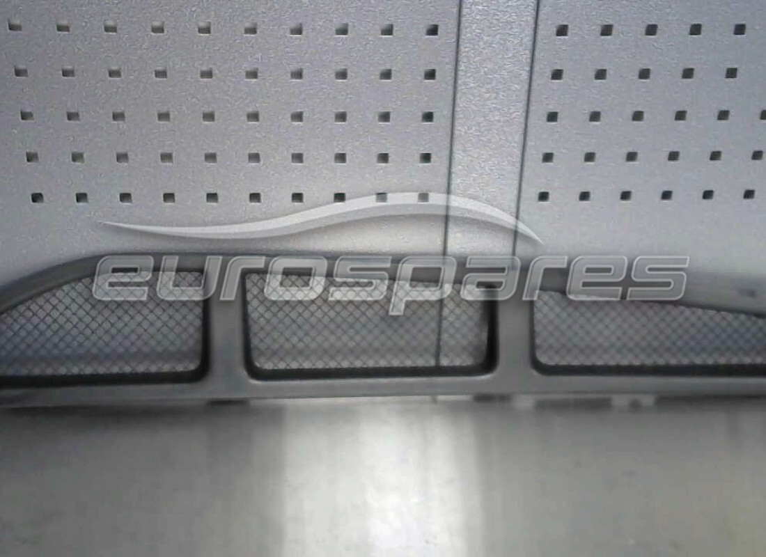 USATA Ferrari GRIGLIA DX. NUMERO PARTE 68581400 (1)