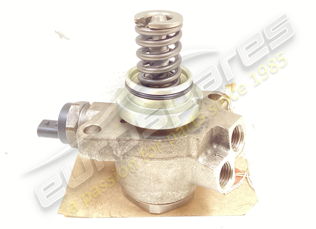 POMPA DEL CARBURANTE Lamborghini USATA. NUMERO PARTE 07L127026T (1)