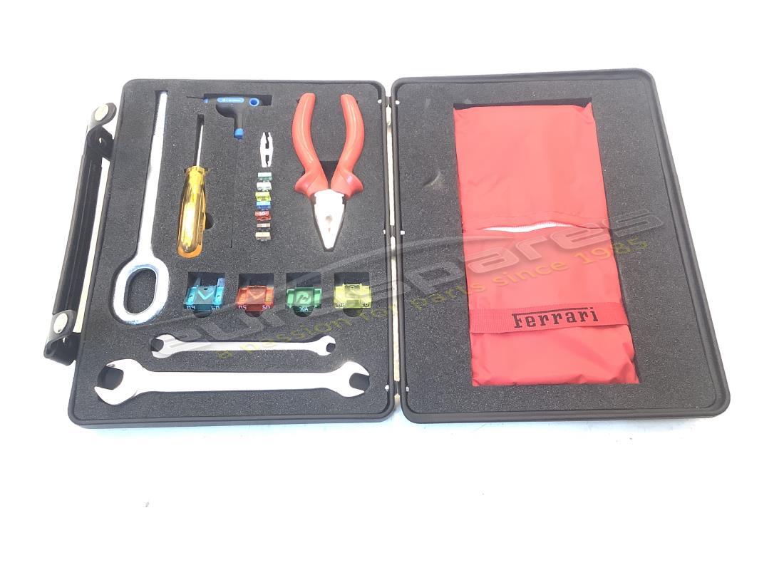 nuovo ferrari kit attrezzi completo. numero parte 215273 (1)