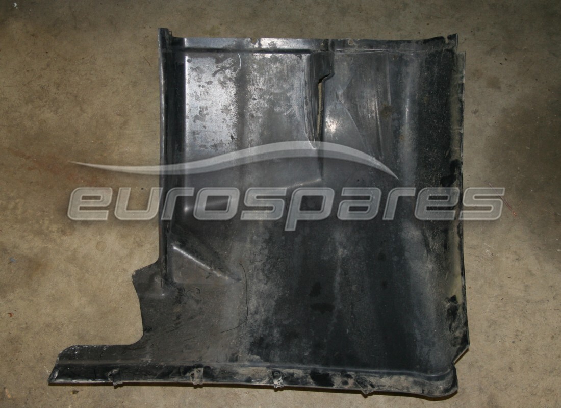 USATO Lamborghini PASSARUOTA POSTERIORE DESTRO, PARTE CENTRALE. NUMERO PARTE 0068006072 (1)
