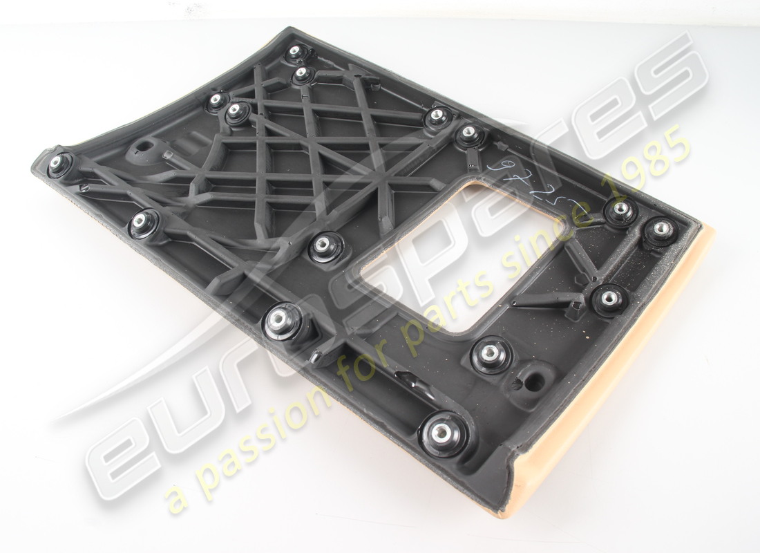 nuovo maserati guanto comp.doorbeige l.. numero parte 68240101 (2)