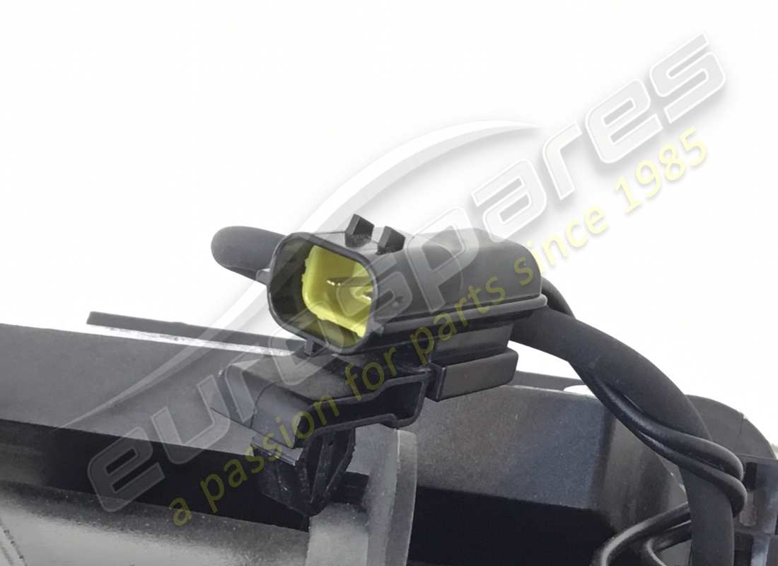 nuova ferrari lampada sinistra nera 1250 pai. numero parte 72108971 (6)