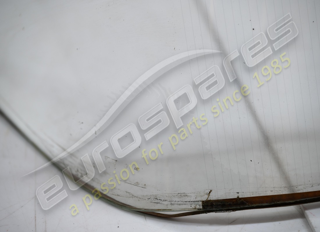ferrari lunotto posteriore usato. numero parte 61896400 (7)