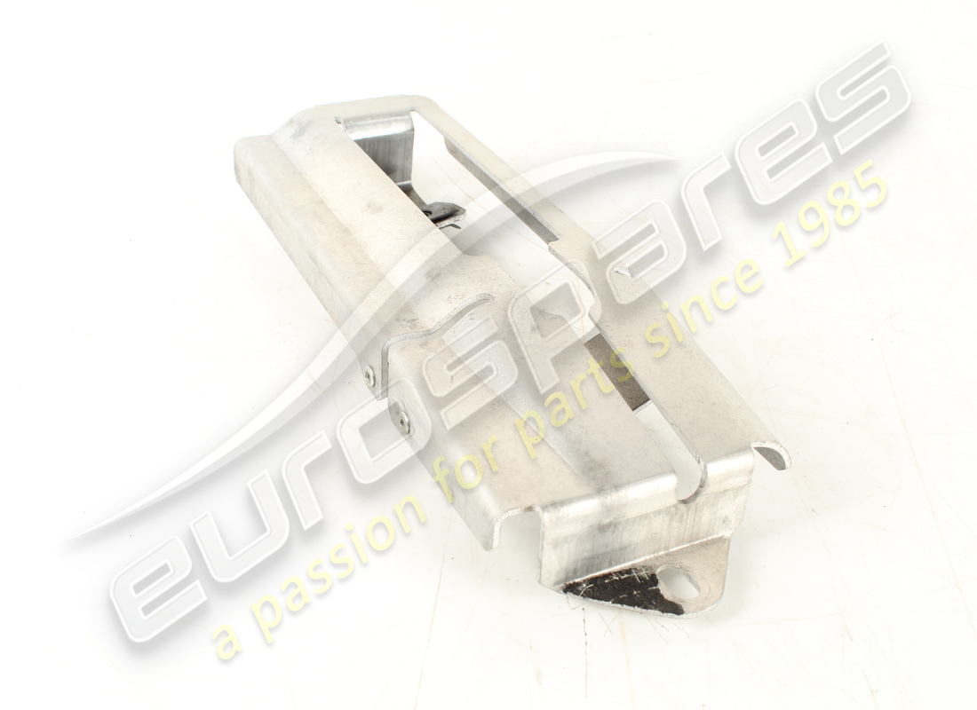 USED FERRARI BRACKET FOR ENGINE COMPARTME. PART NUMBER 82926600 (2) used ferrari bracket for engine compartme. part number 82926600 (2)