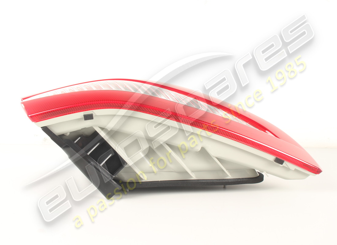 nuovo maserati fanale posteriore sinistro.. numero parte 254663 (3)