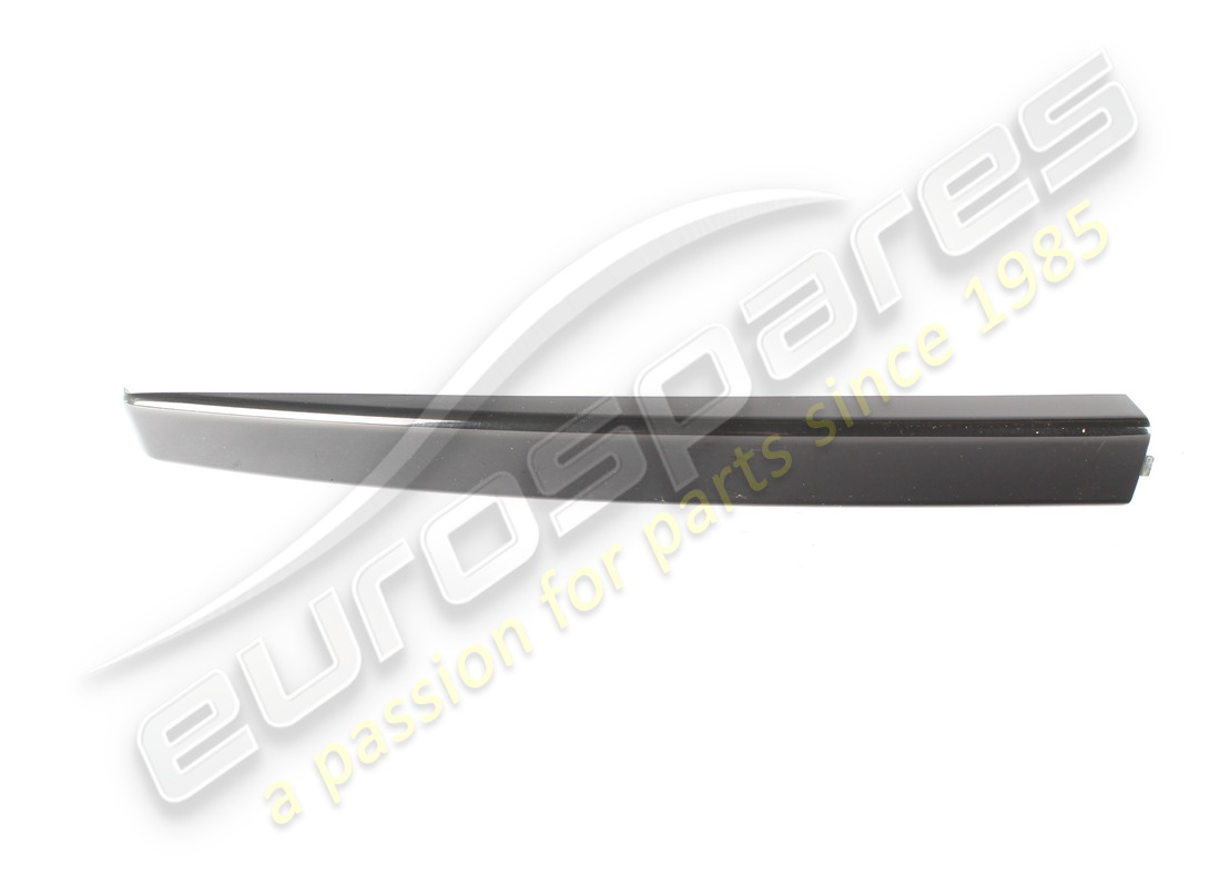 COPERTURA ANTERIORE SINISTRA USATA Maserati (NERA). NUMERO PARTE 670093075 (1)