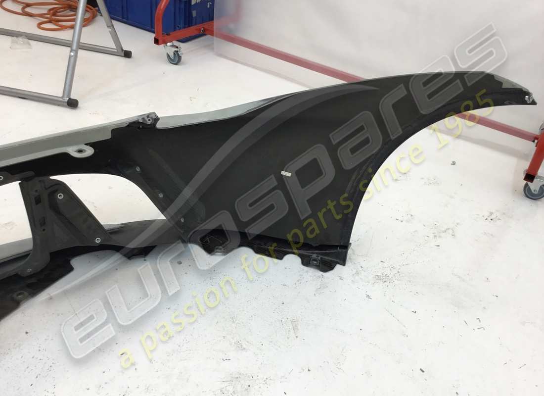 nuovo ferrari paraurti anteriore completo. numero parte 85514210 (7)
