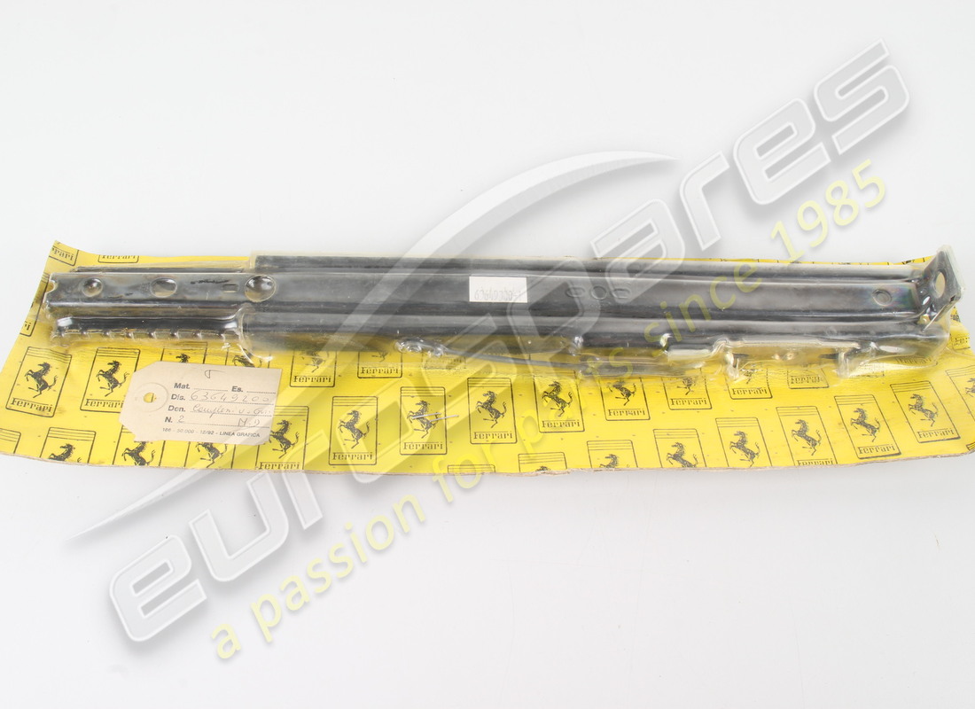 nuovo ferrari gruppo guida dx. numero parte 63649200 (1)